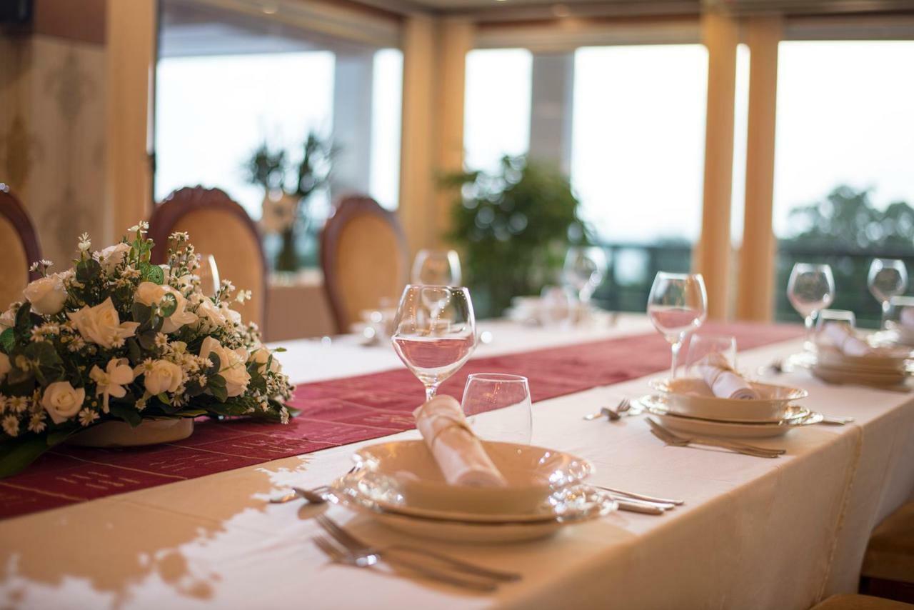 Palace Hotel Vung Tau Buitenkant foto
