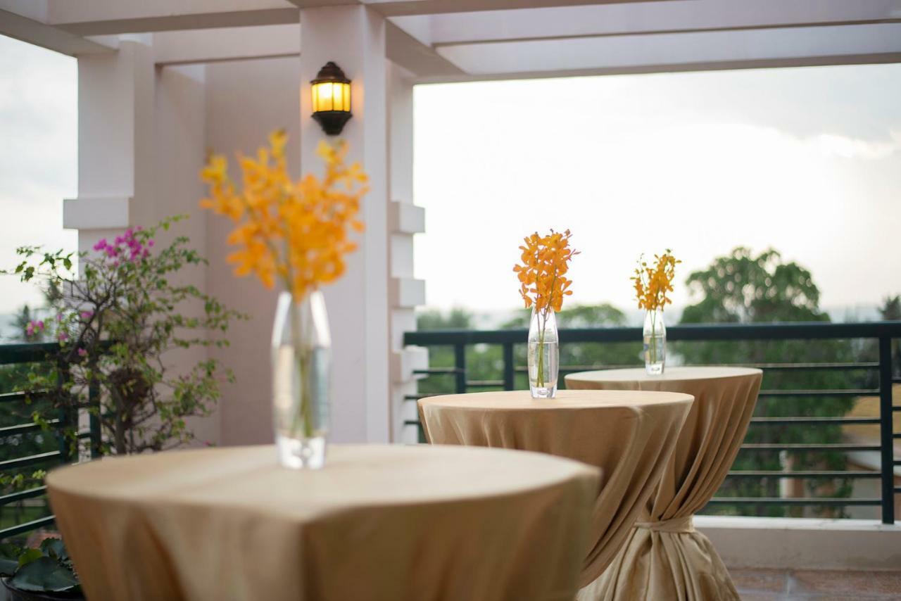 Palace Hotel Vung Tau Buitenkant foto